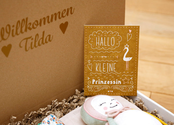 Die Baby Mädchen Sueße Traeume Deluxe-Box ist das perfekte Geschenk zur Geburt oder zur Taufe.