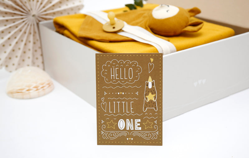 Die Baby "Süße Träume Premium-Box" ist das ideale Geburtsgeschenk oder als Geschenk zur Taufe.