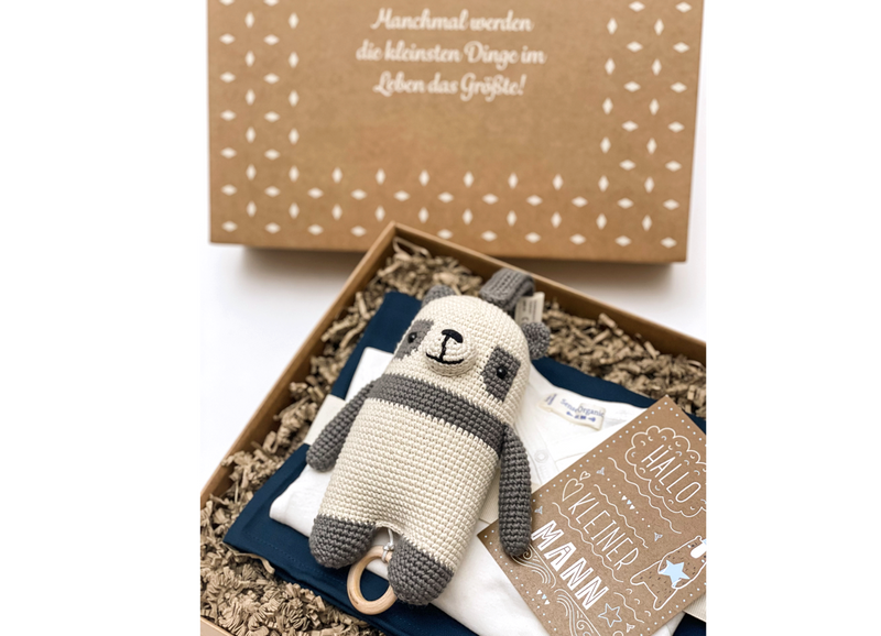 Die Baby Junge "Sueße Traeume Deluxe-Box" ist das optimale Geschenk zur Geburt.