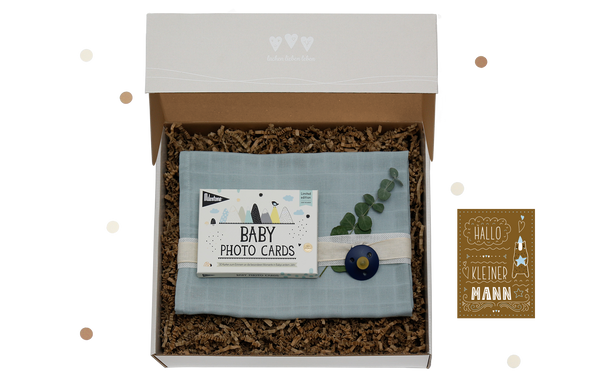 Die Babygeschenkbox für Jungen "Erinnerung Basic" ist ein tolles Geschenk zur Geburt.