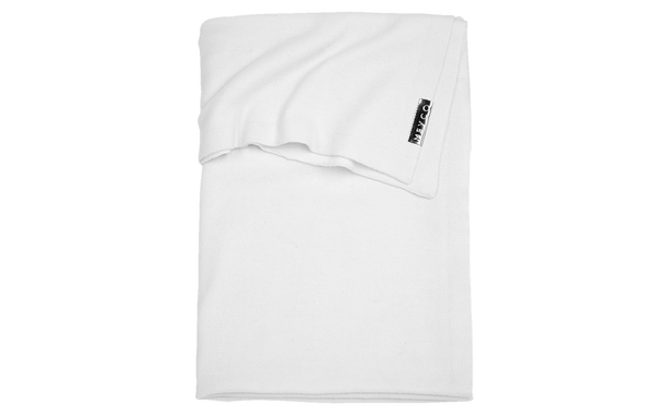 Die Knit Basic Babydecke in weiß von Meyco ist ein tolles Geschenk zur Geburt.