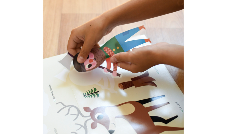 Das Poppik Panorama Stickerposter "Im Wald" von Elements for Kids ist eine kreative Möglichkeit, in den Wald und seine Tierwelt zu blicken und ist ein perfektes Weihnachtsgeschenk.